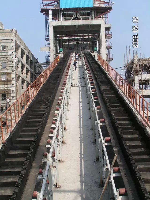 上海礦用大傾角輸送機